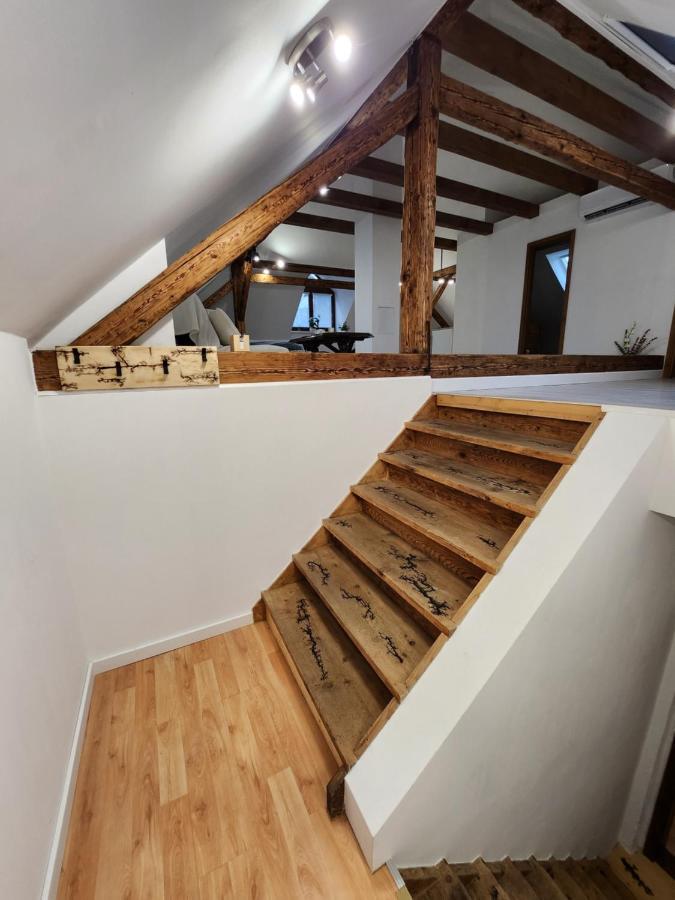 Apartman C2 - 450 M Od Centra Bojnic Bajmóc Kültér fotó